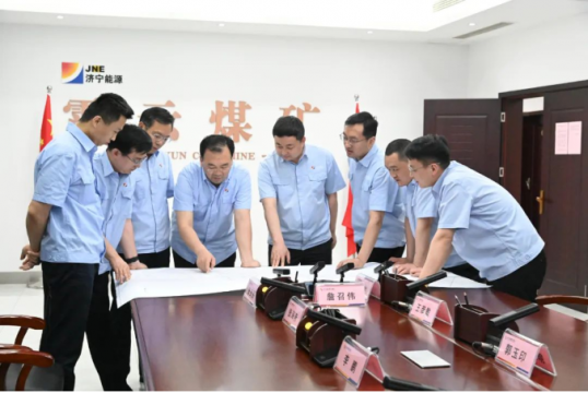 霄云煤矿丨组织开展灾害性天气应急演练活动