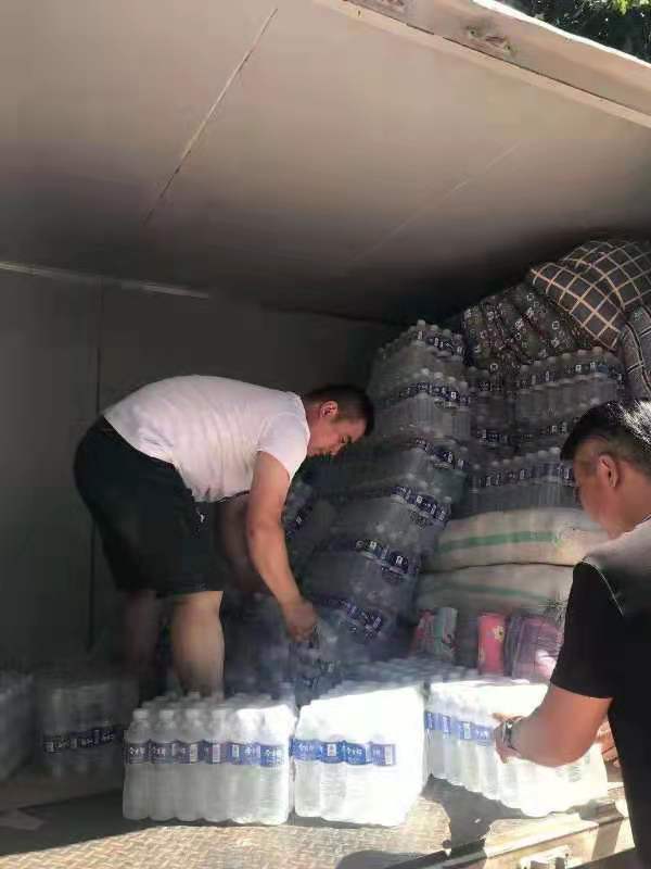 义桥煤矿洗煤厂职工自筹数万元捐助河南赈水灾2.jpg